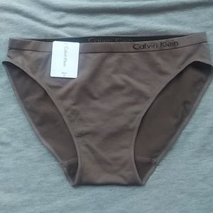🌻Calvin Klein panty🌻